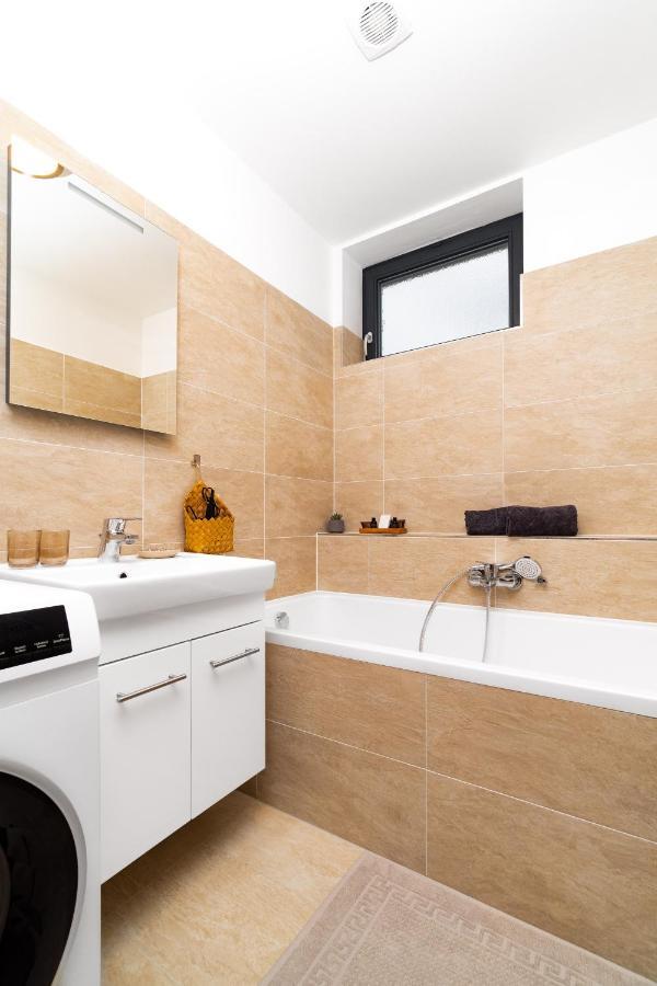 Apartman 1006 Celadna Daire Dış mekan fotoğraf